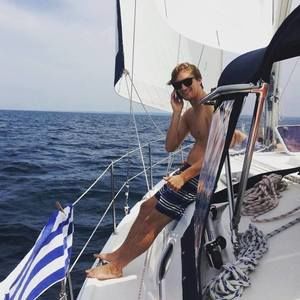 Meet your Posher, Benton